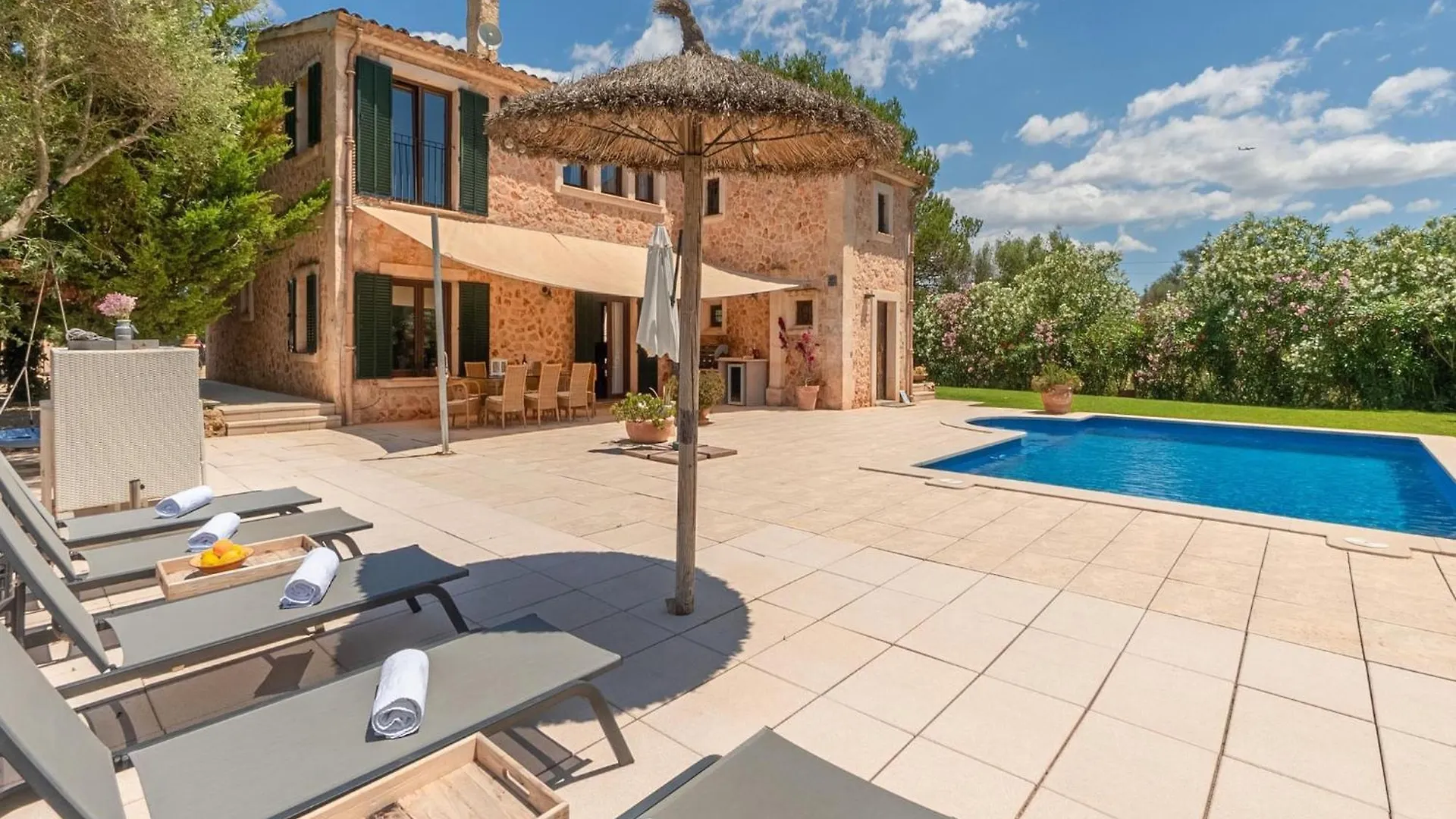 Finca Kiana in Santa Eugènia - your child-friendly holiday finca on Mallorca Sencelles 0*,  Spagna